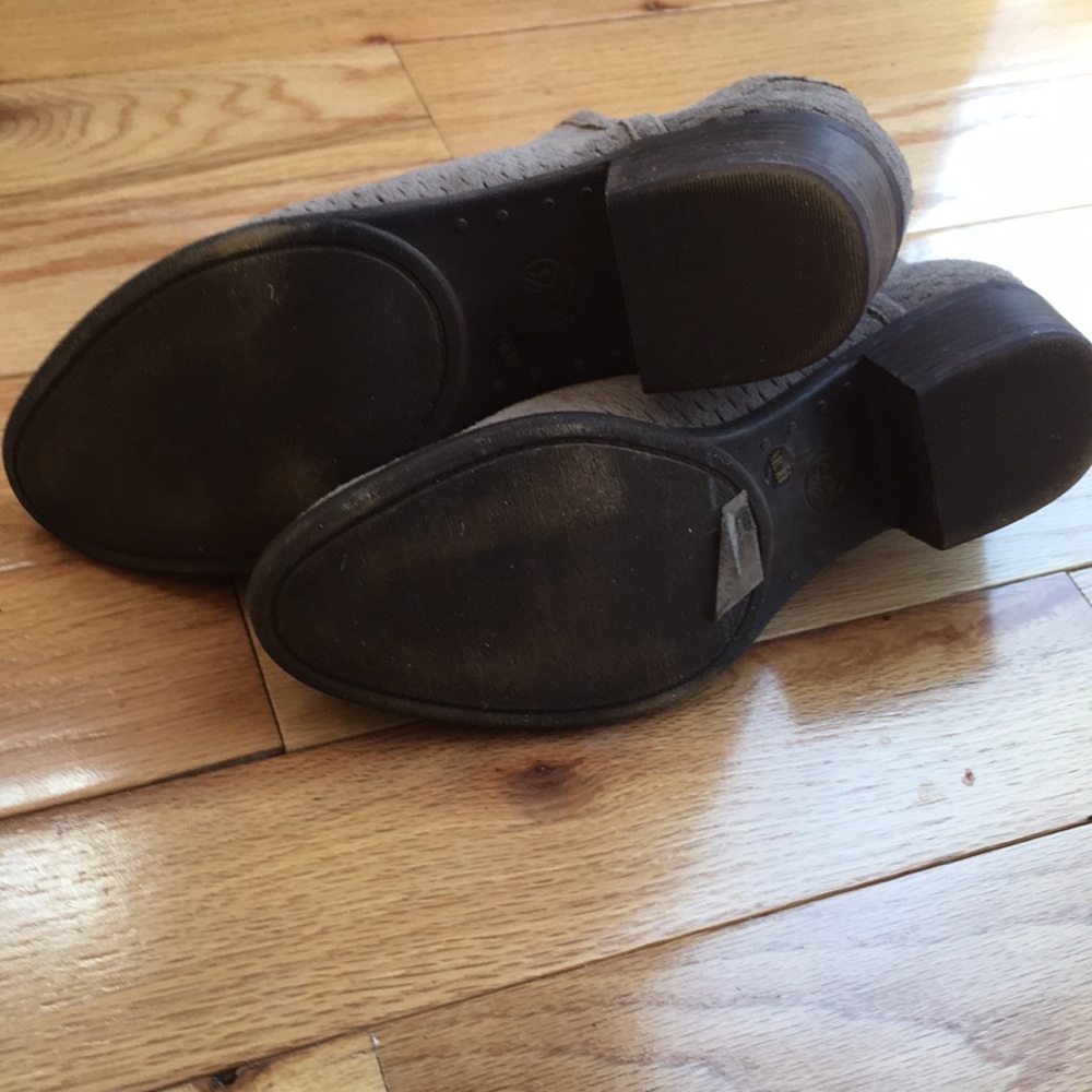 Booties - Picture 5 of 6